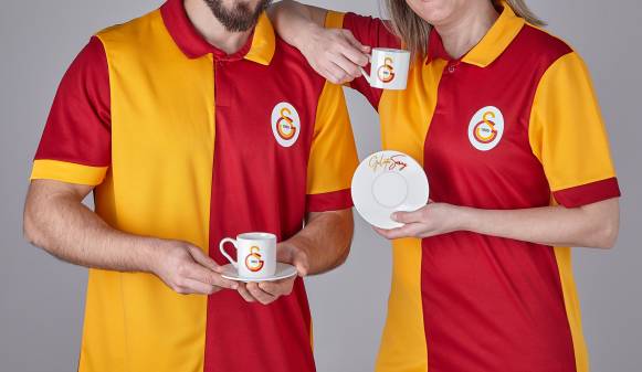 Galatasaray Lisanslı 12 Parça 6 Kişilik Kahve Fincan Takımı